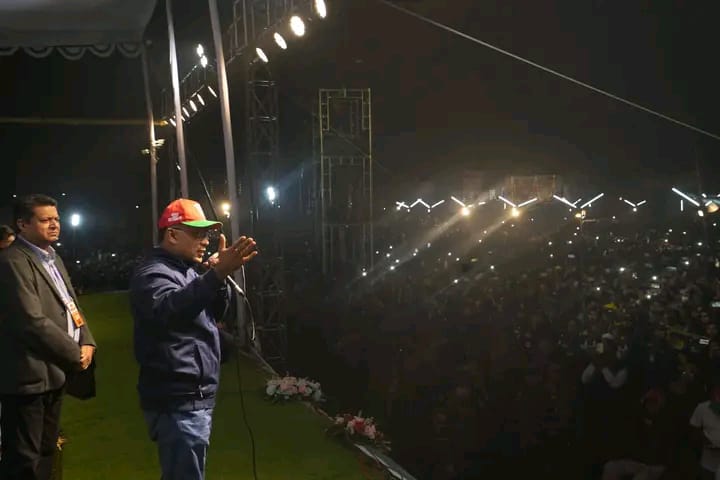 ‘করবো কাজ, গড়বো দেশ, সবার আগে বাংলাদেশ।’ – কুমিল্লায় তারেক রহমান